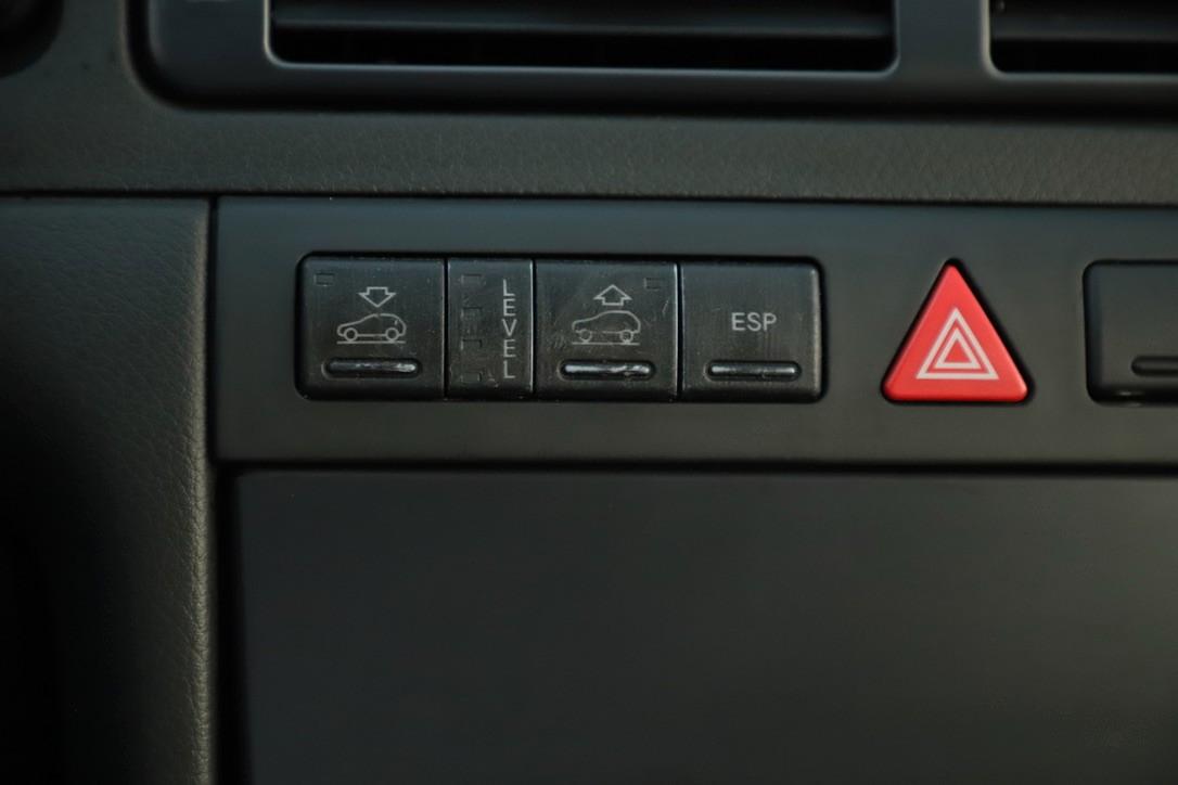 Audi A6 ALLROAD 2004 — photo 19