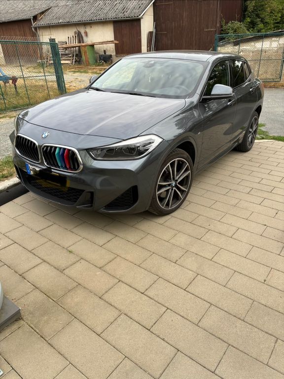 Image of BMW X2