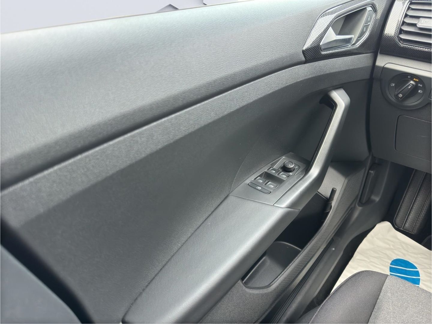 T-Cross 70 kW Life 1.0 TSI LED GJR PDC ACC Rückf