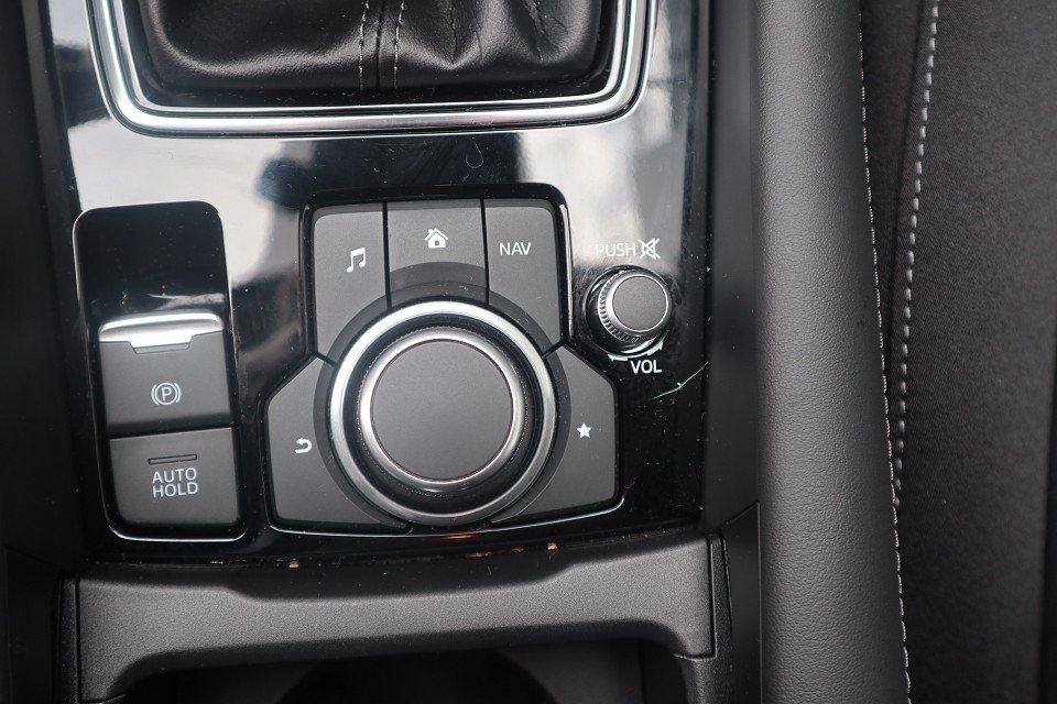 Fahrzeugabbildung Mazda 6 L Center-Line G-165 AT NAVI ACAA SHZ HUD 360°