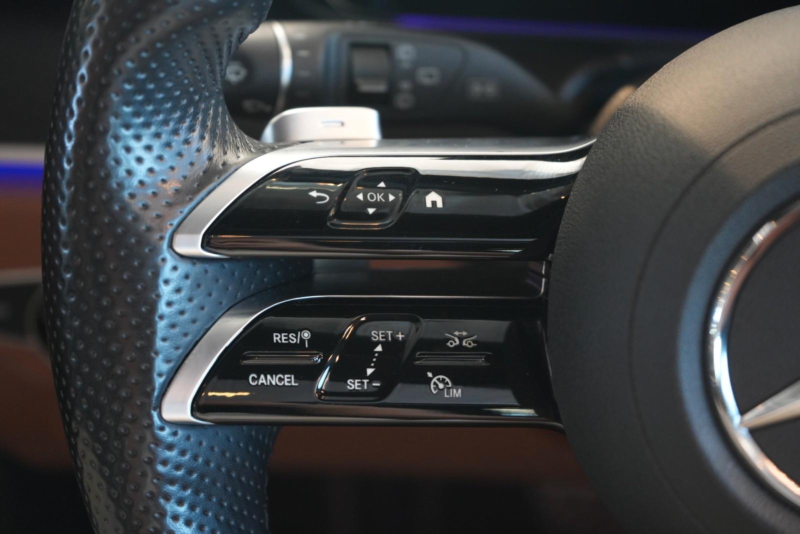 Mercedes-Benz E 300 T d 4Matic AMG-LINE *LEDER BRAUN|PANO*