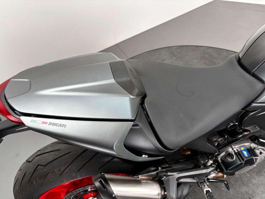 Fahrzeugabbildung Ducati MONSTER PLUS 937 *1.HAND/TOP GEPFLEGT*