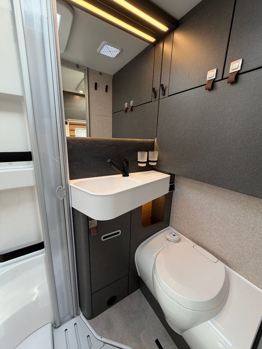 Fahrzeugabbildung HYMER / ERIBA / HYMERCAR ML-T 580 - Crosstrail