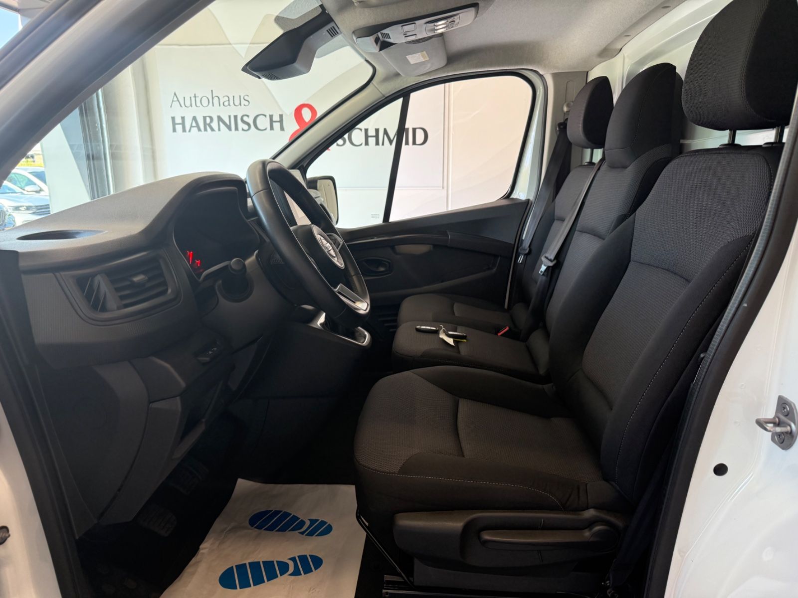 Fahrzeugabbildung Nissan Primastar Kastenwagen L1H1 3,0t N-Connecta