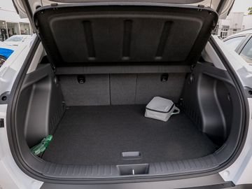Hyundai Kona 1.6 Select 2WD Navi Autobahnassistent