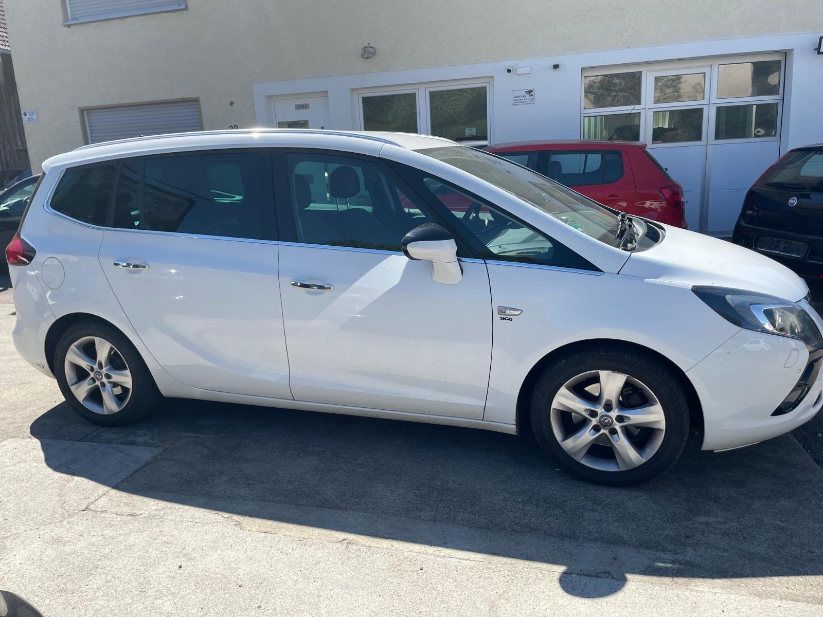 Opel Zafira C Tourer Innovation.Navi.7Sitze.8Alu.Xen