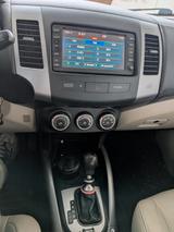 Peugeot 4007 Platinum HDi FAP 155 DCS 5+2 STR Platinum - Peugeot 4007: Allradantrieb