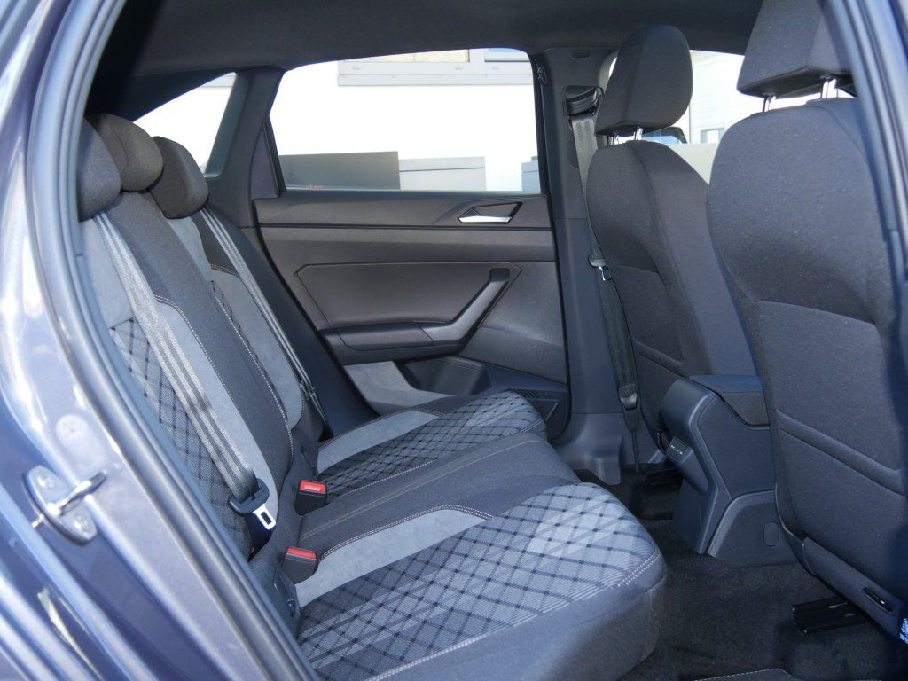 Fahrzeugabbildung Volkswagen Taigo R-Line 110kW 7-Gang DSG