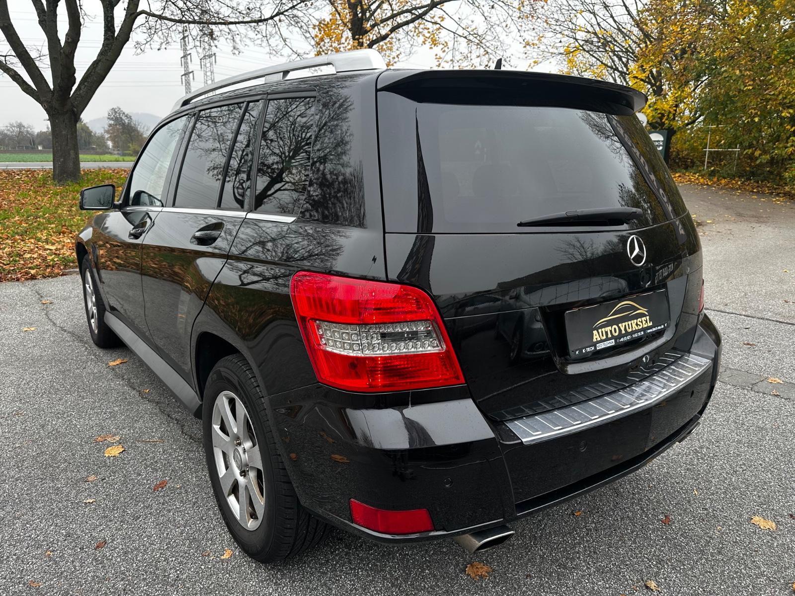 Mercedes-Benz GLK350 2010 — photo 5