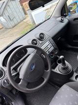 Ford Fiesta 1,3 44 kW Viva Viva - Ford Fiesta aus 2004: 4.1
