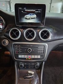 Mercedes CLA Shooting Brake - 11
