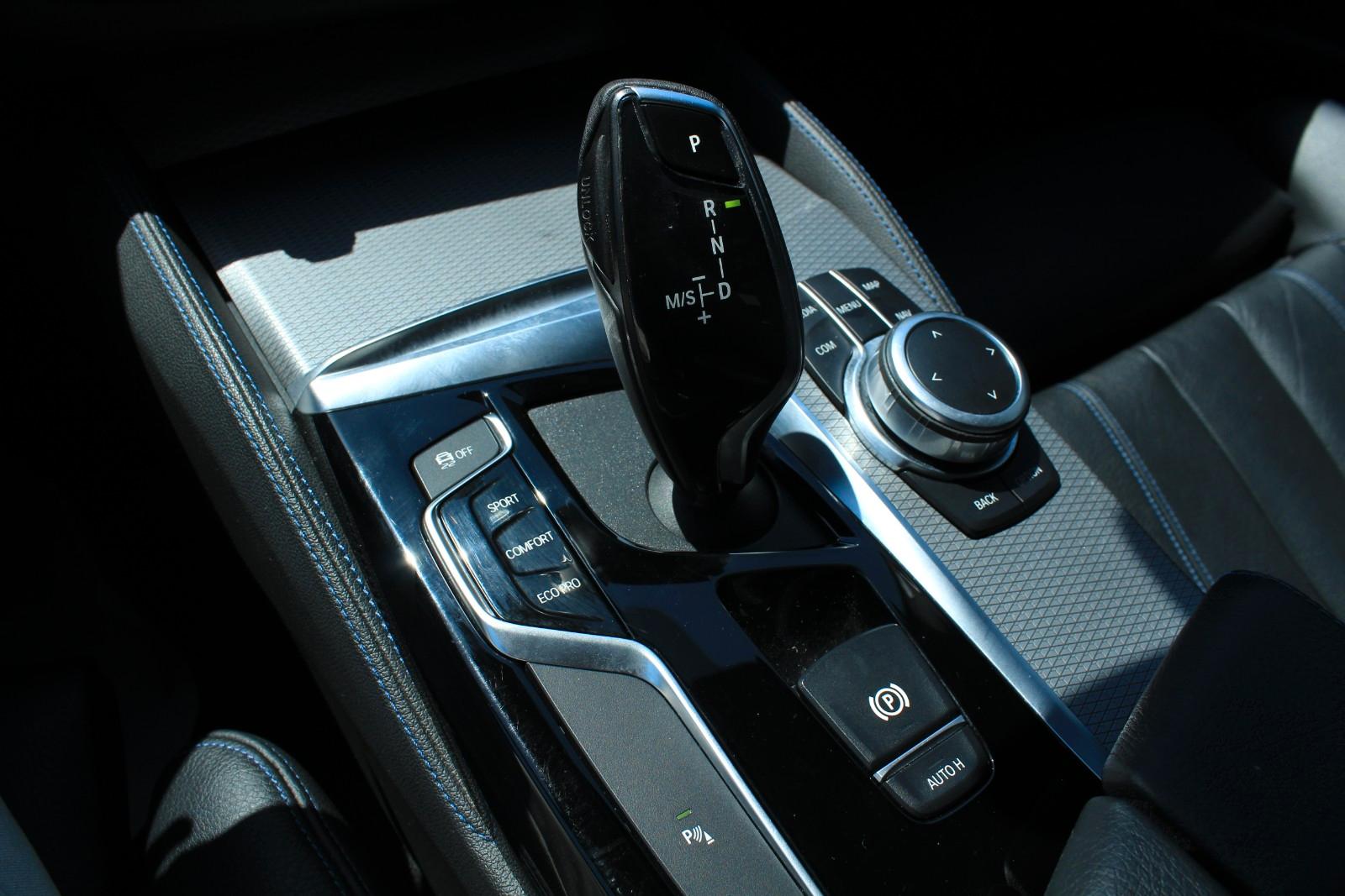 BMW 520d M SPORTPAKET+SCHIEBEDACH+LED