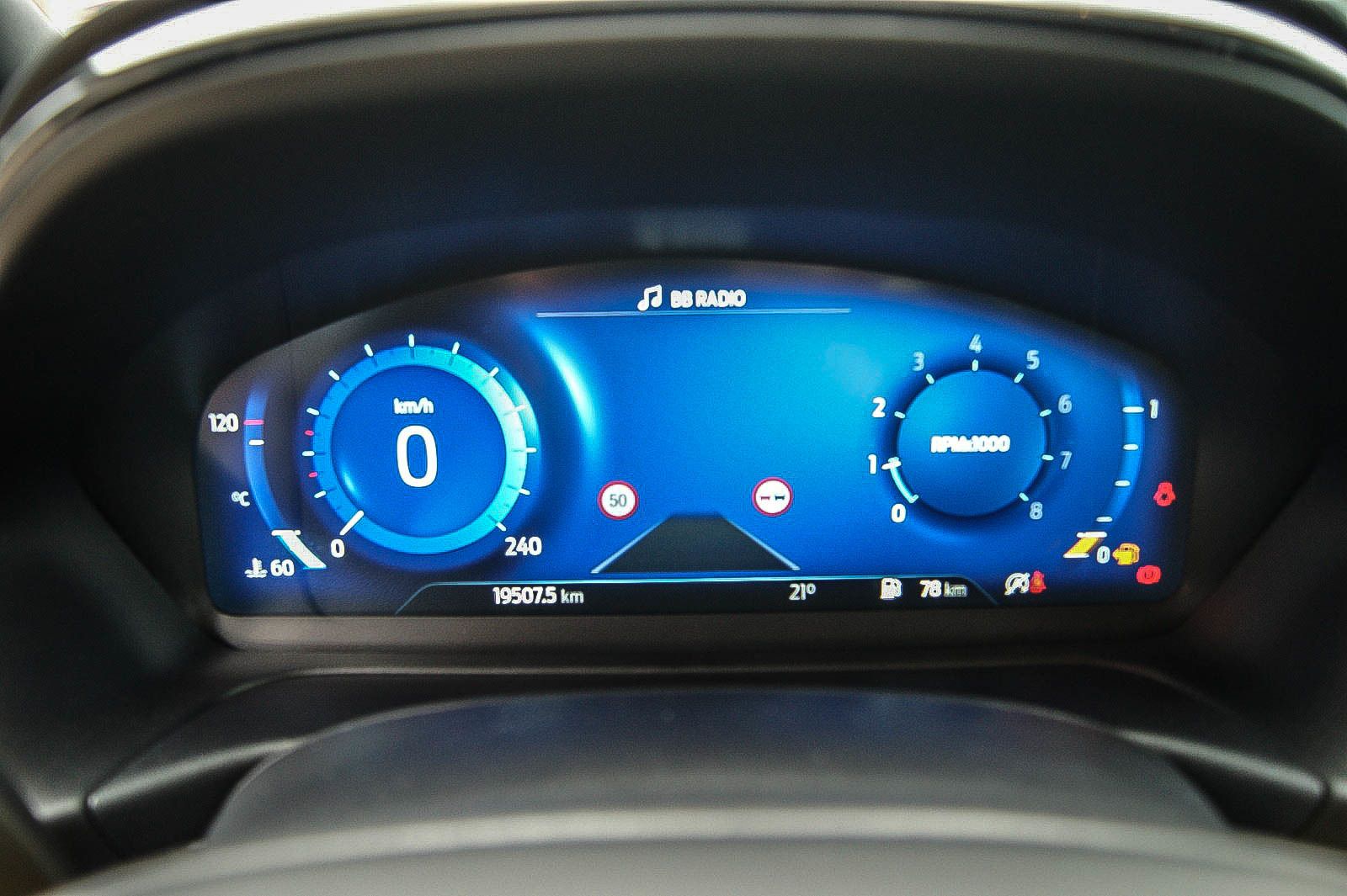 Fahrzeugabbildung Ford Puma 1.0 EcoBoost ST-Line BODY-STYLE NAVI KAMERA