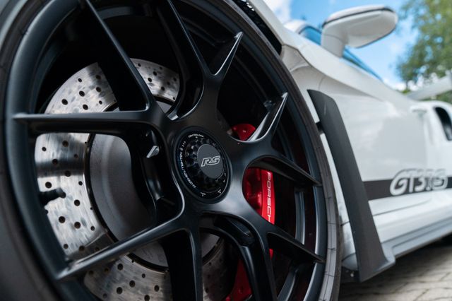 Porsche 992 GT3 RS/ WEISSACH/ CLUBSPORT/ BOSE/ LIFT