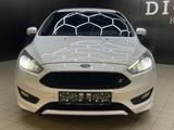 Ford Focus ST-Line GEPFLEGT+XENON+NAVI+SHZ+TEMP+KAMER - Ford Focus: Weiß, ST