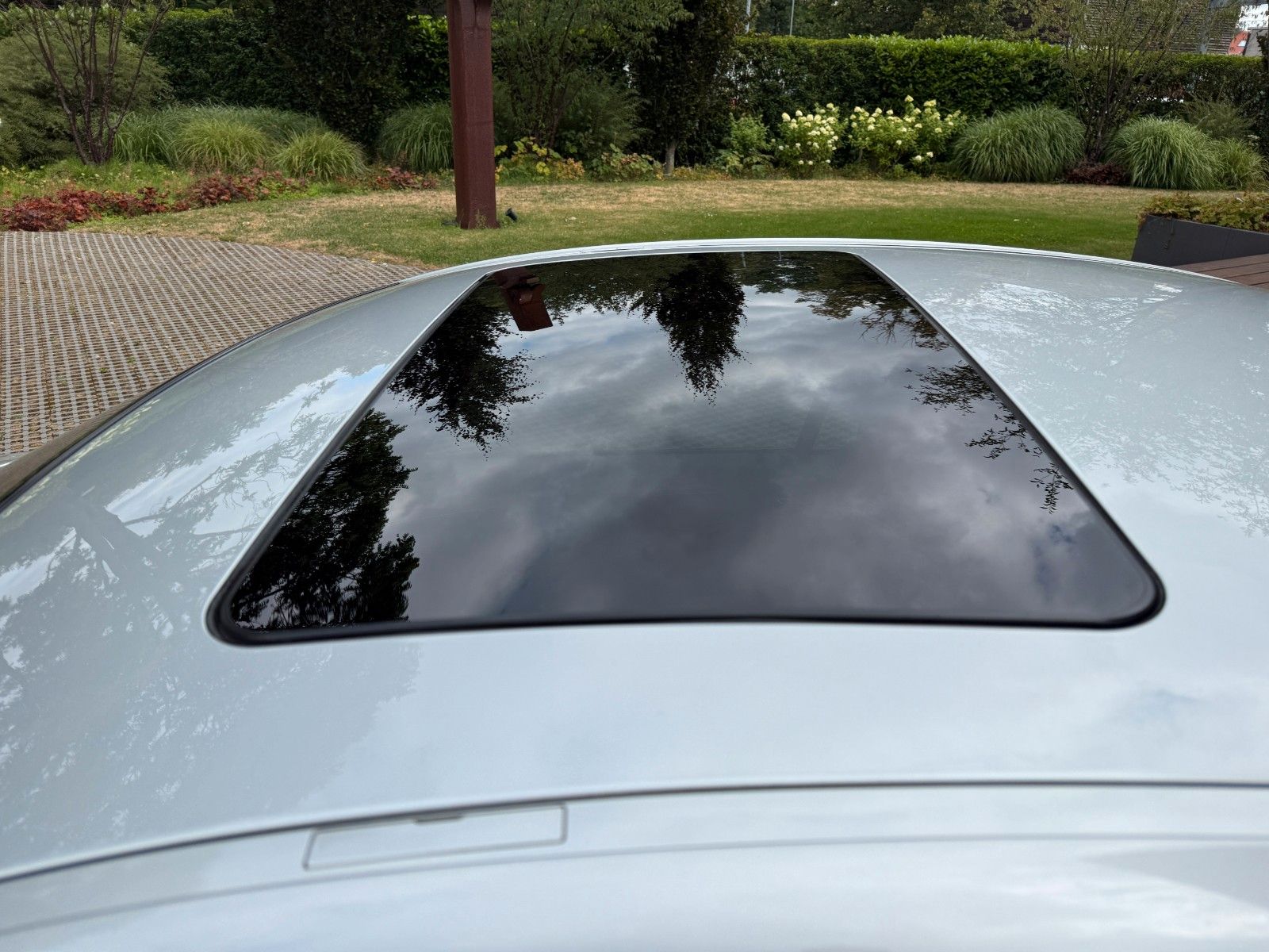 Fahrzeugabbildung Mercedes-Benz CLK 320