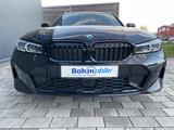 BMW 318i Touring/M-Sport/AHK/ACC/HUD/Facelift/18" M - BMW 318 mit Benzin-Antrieb: Kombi