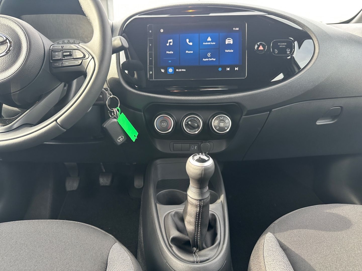 Toyota Aygo (X) - Bild 13