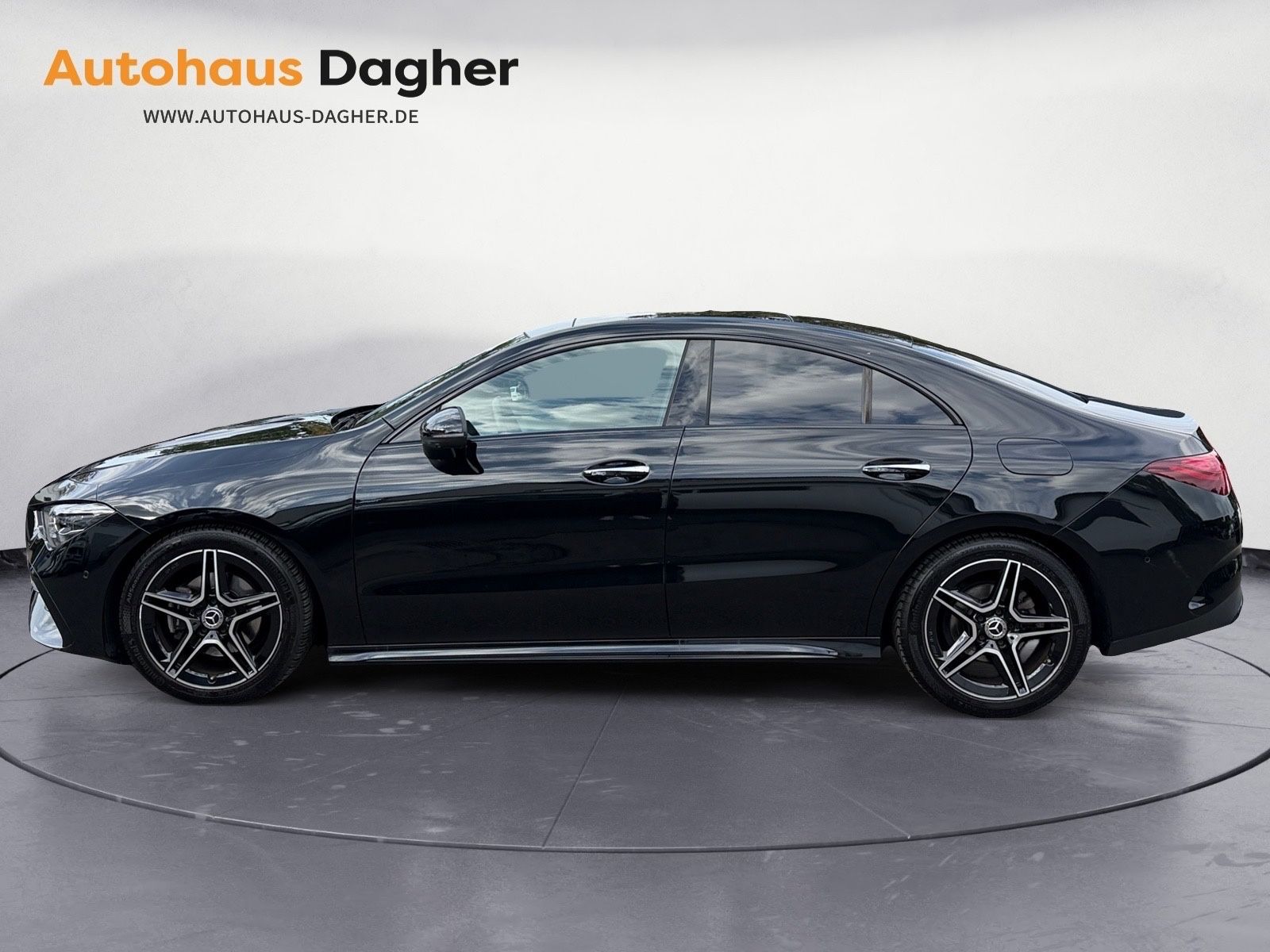 Mercedes-Benz CLA 180 AMG Line Edition Panorama-Schiebe Kamera foto 2