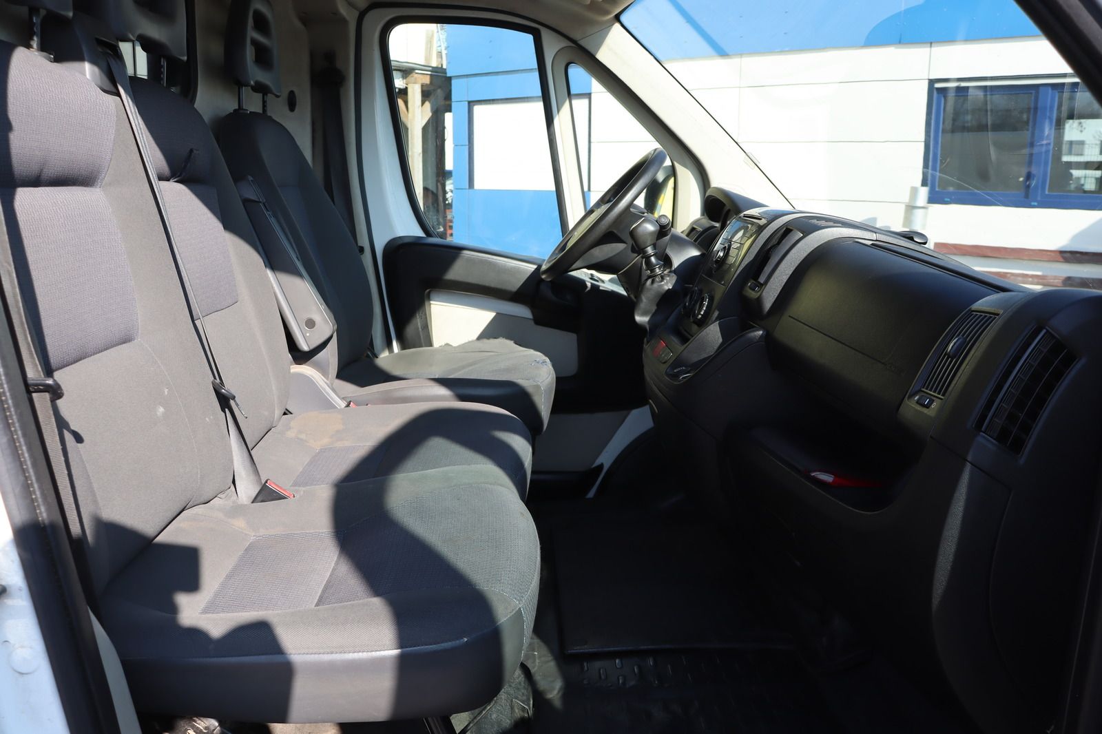 Fahrzeugabbildung Citroën Jumper 33 L3 HDi 130 96kW