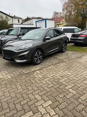 Ford Kuga Plug-In Hybrid ST-Line X