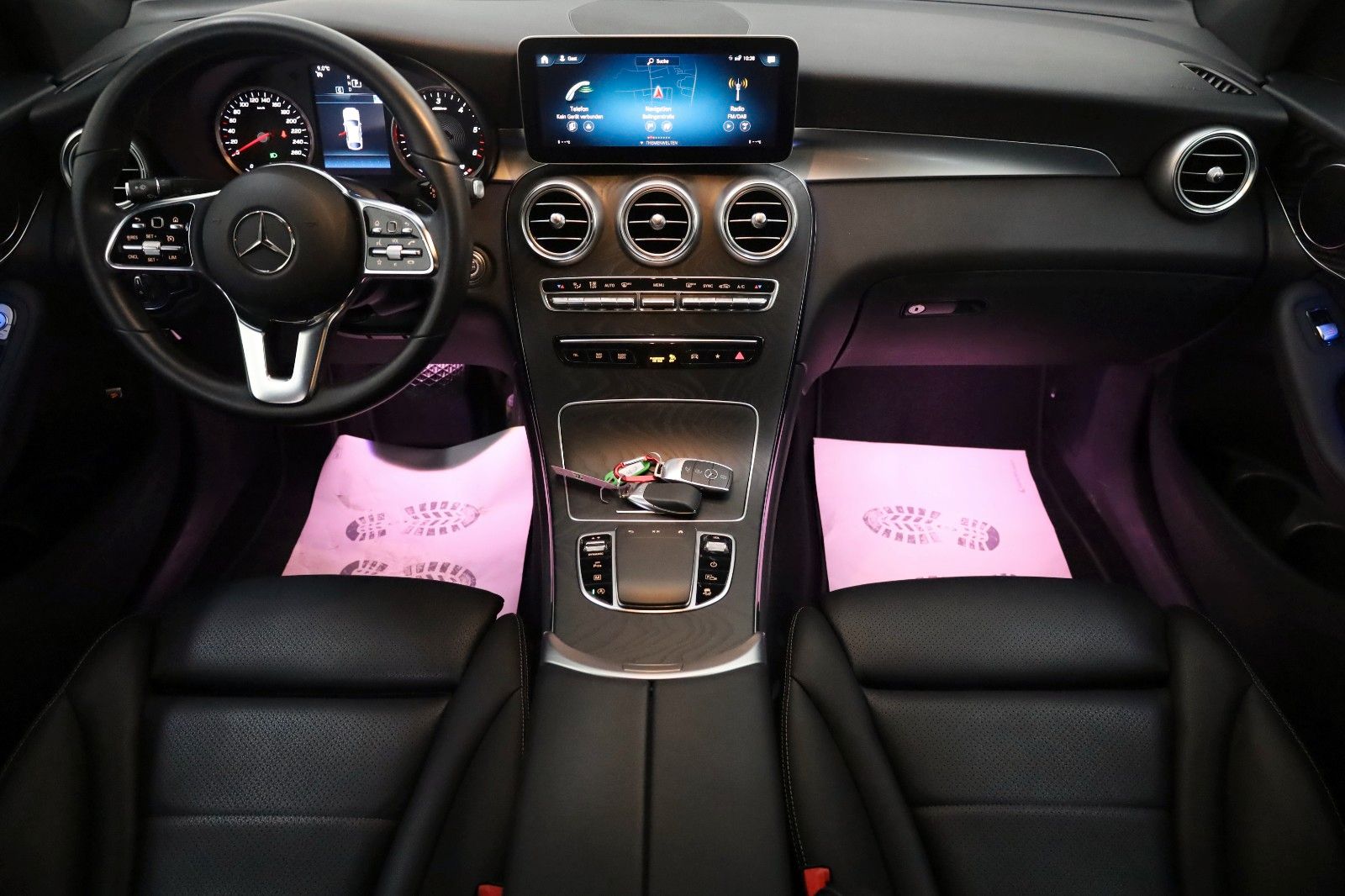 Fahrzeugabbildung Mercedes-Benz GLC 220d Coupe 4M Leder,Navi,LED,SH,Night/Park-P