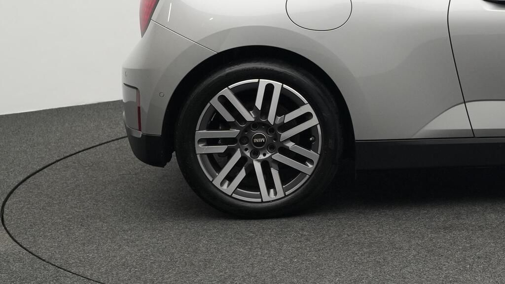 MINI Cooper SE - Bild 16