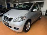 Mercedes-Benz A 170 Avantg. / Klima / Auto./ Scheckheft/ 32tkm - gebrauchte Mercedes-Benz A 170 aus dem Jahr 2007