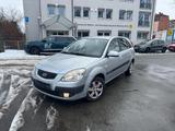 Kia Rio 1.4 EX Basis,Klima , Neue Tüv - Kia Rio Ex mit Benzin-Antrieb