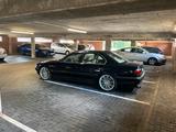 BMW E38 735i V8 - BMW 735: E38 735i