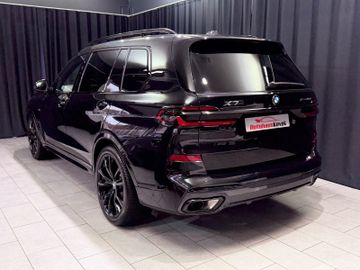 BMW X7 - 3