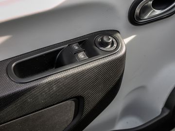 Renault Twingo 1.0 Limited Klima Tempomat Look-Paket