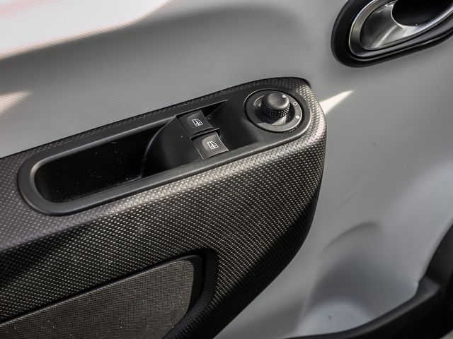 Renault Twingo 1.0 Limited Klima Tempomat Look-Paket