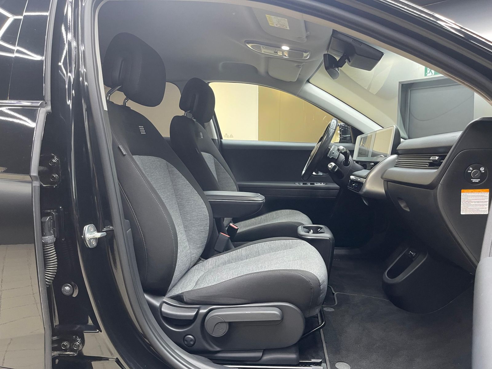 Fahrzeugabbildung Hyundai Ioniq 5 Dynamiq LED+NAVI+SITHZ+KAMERA+ACC+WP+19"