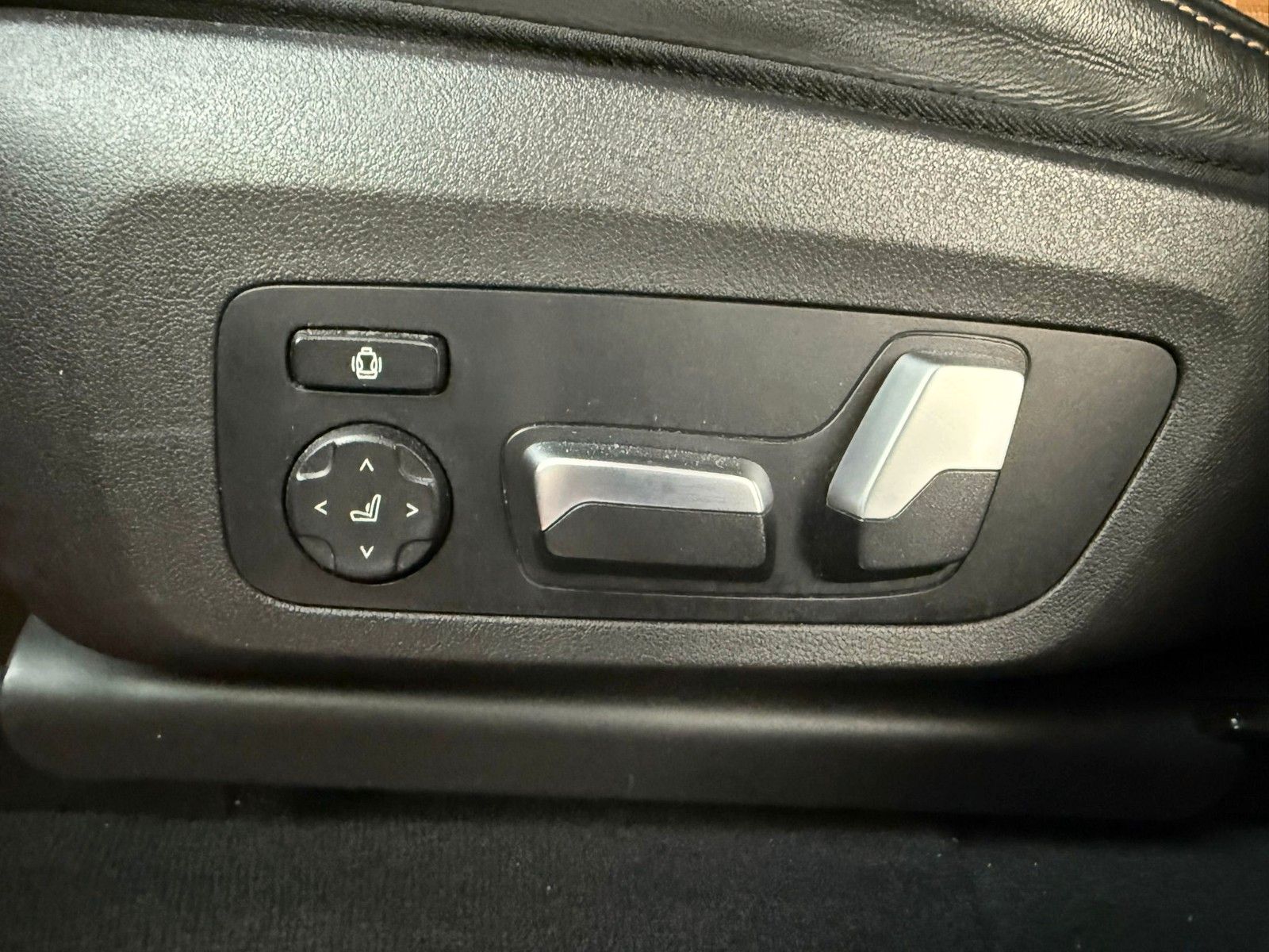 BMW X4 M Competition HUD LED NAVI LEDER SHZG KEYLESS foto 11