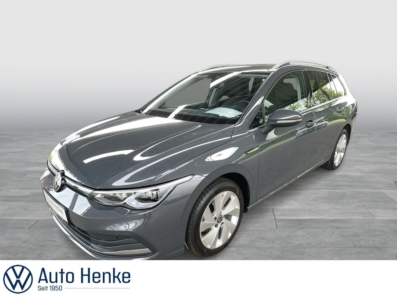 Volkswagen Golf VIII 1.5 eTSI STYLE + DSG +AHK +REAR VIEWK