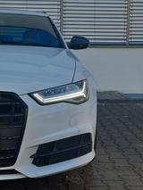 Audi A6 3.0 240kW comp/3xS-Line/LED/Pano/RS-Sitze/21" - Audi A6: Kombi, RS