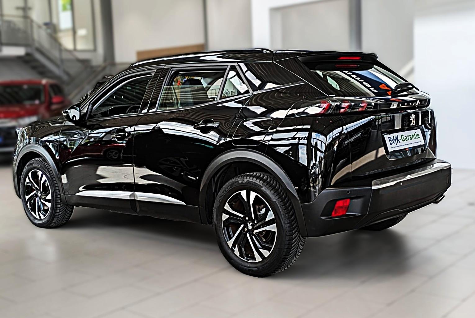 Peugeot 2008 ALLURE HDI 8G ACC 360° NAVI SHZ KEYLESS 2Hd