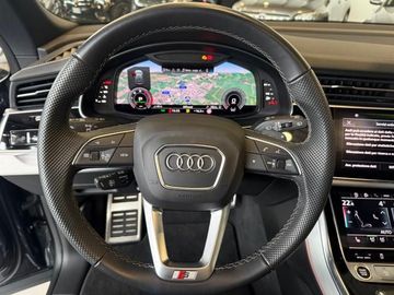 Audi Q8 - 8