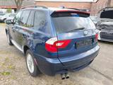 BMW X3 3.0i *KAM*XENON*PARK*SCHECKHEFT*PANO* - BMW X3: 0i