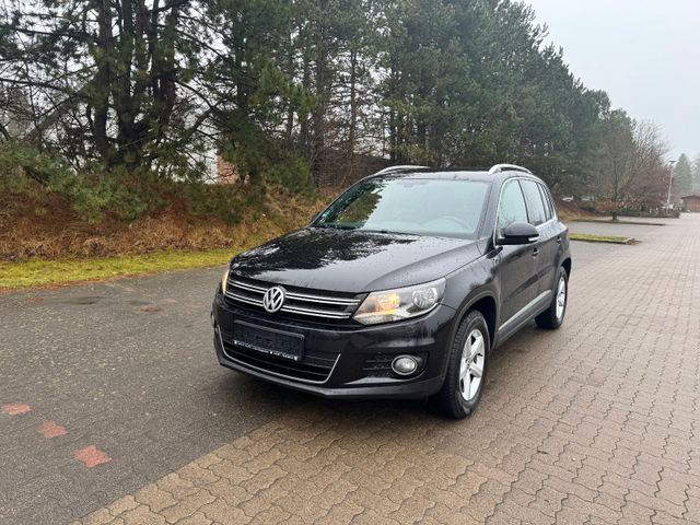 Volkswagen Tiguan Life 4Motion/2.0TDI/AUT/Navi