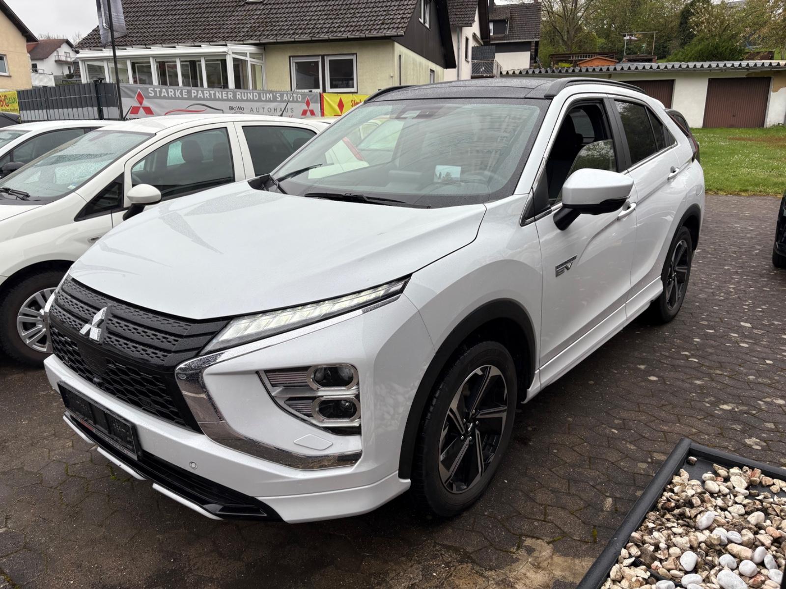 Mitsubishi Eclipse Cross 2.4 Leder/Schiebedach/Kamera