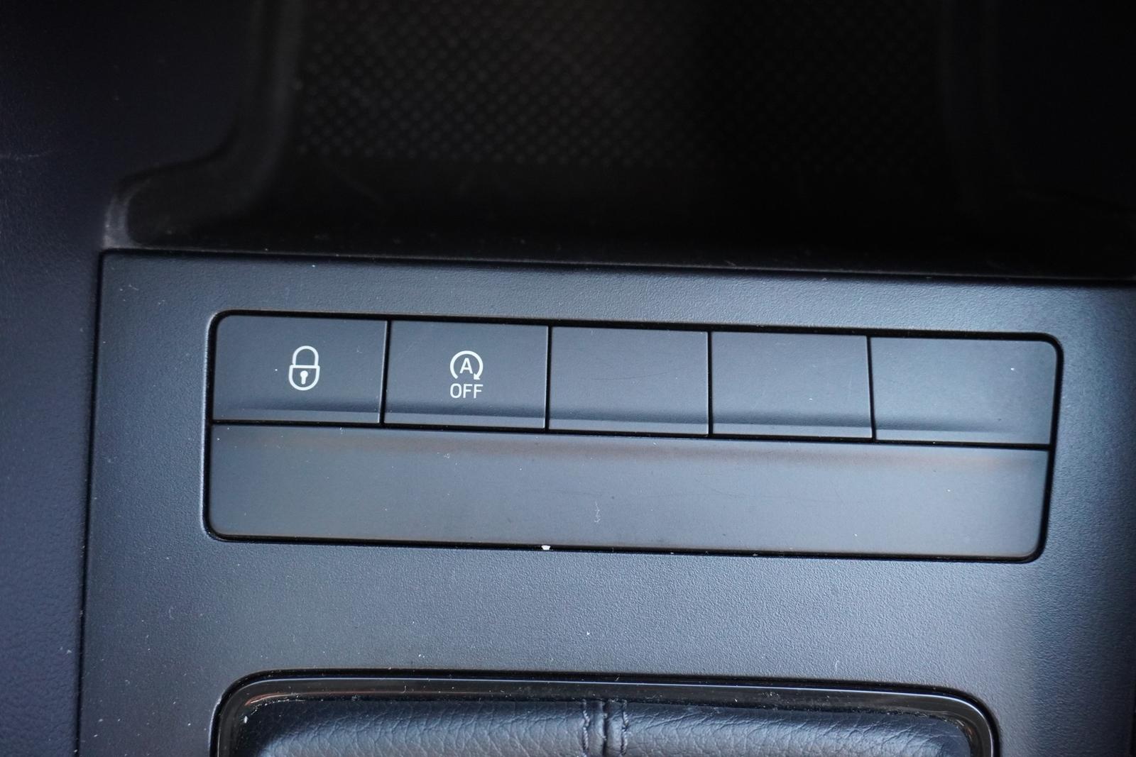 Skoda Octavia Combi 1.4 16V TSI Active Klima PDC AHK