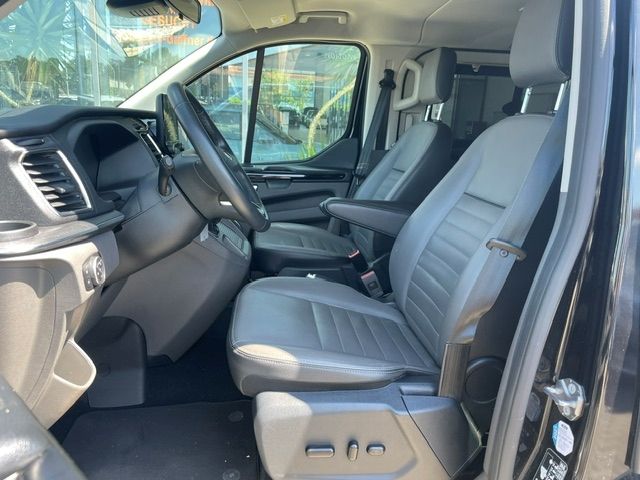 Fahrzeugabbildung Ford Tourneo Custom 320 L1 Titanium X Kamera AHK