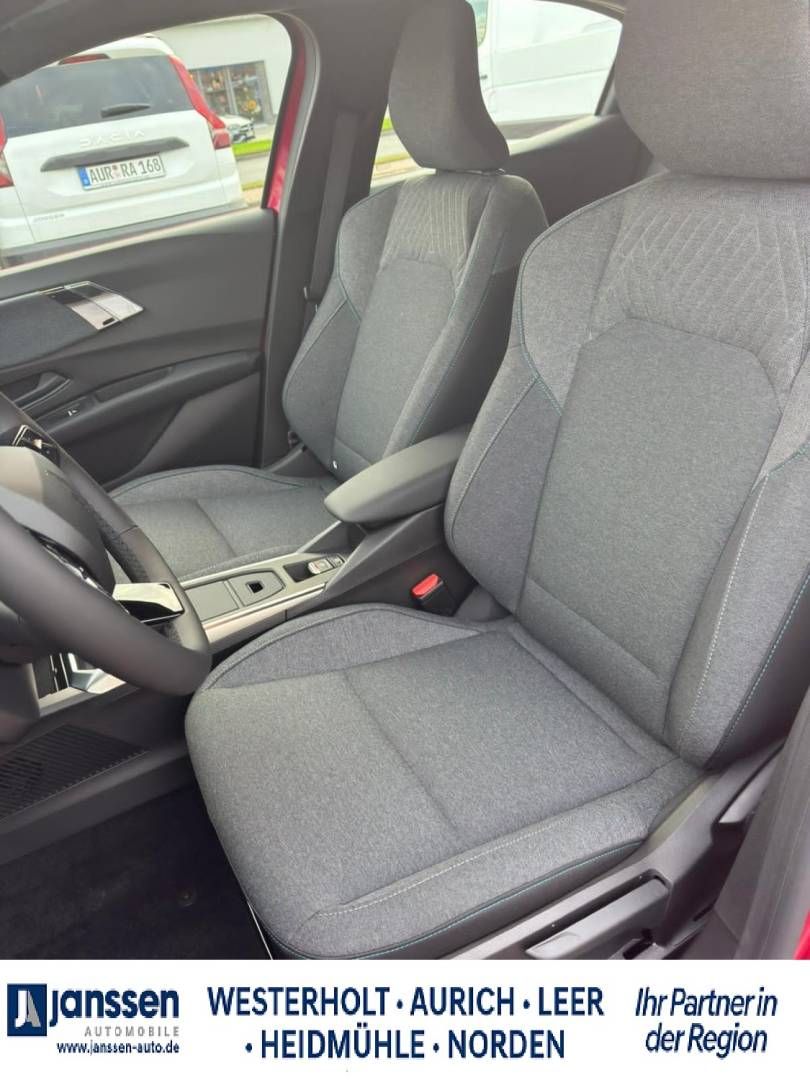 Fahrzeugabbildung Renault CLIO Evolution Full Hybrid E-Tech 160