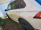 Volkswagen Tiguan 2.0 TDI SCR 140kW DSG 4MOTION Highlin... - Volkswagen Tiguan: TDI 140