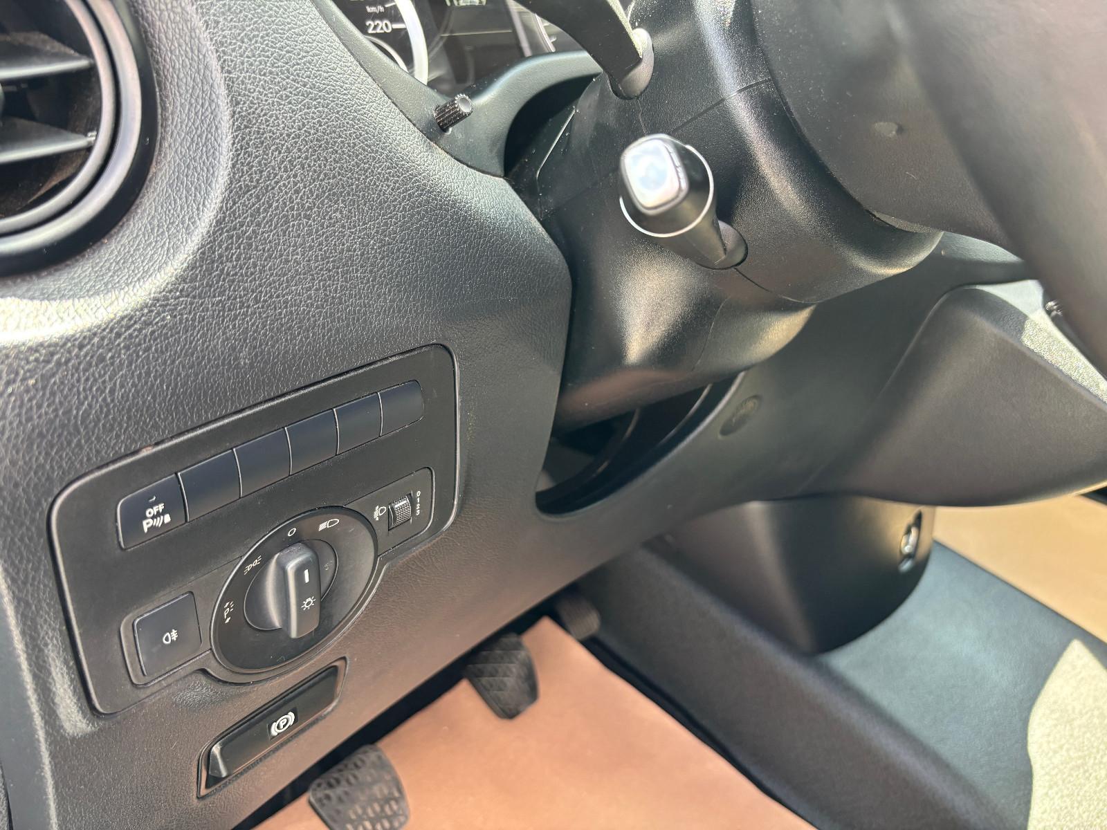 Mercedes-Benz Vito Kasten 111 CDI lang*Klima/3-Sitzer/1.H/PDC*
