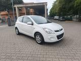 Hyundai i20 Classic - Hyundai i20: Classic