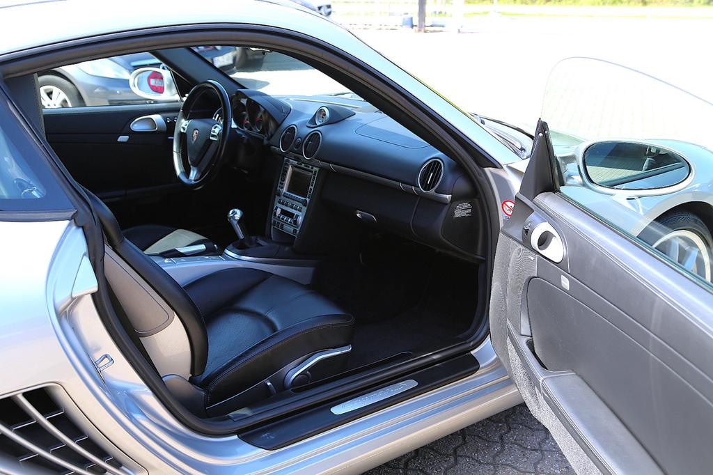Porsche Cayman
