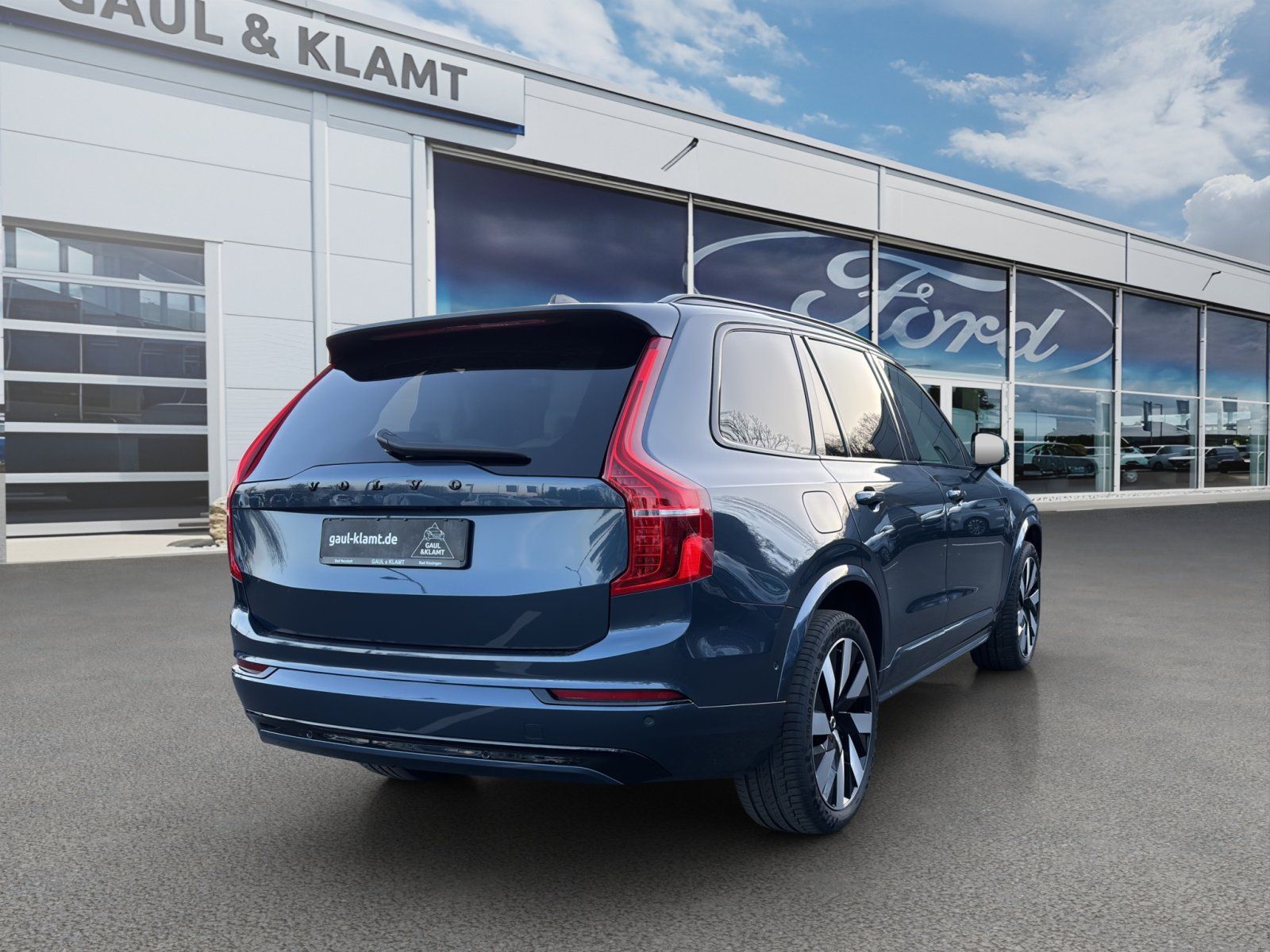 Fahrzeugabbildung Volvo XC 90 Ultimate Dark Recharge Plug-In Hybrid AWD